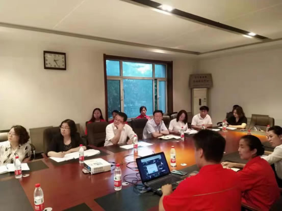 遼寧省總工會(huì)魏峰主席來(lái)公司調(diào)研工會(huì)工作開展情況。